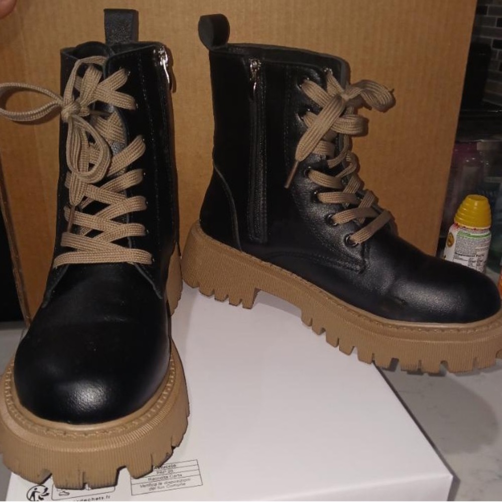 Black boots